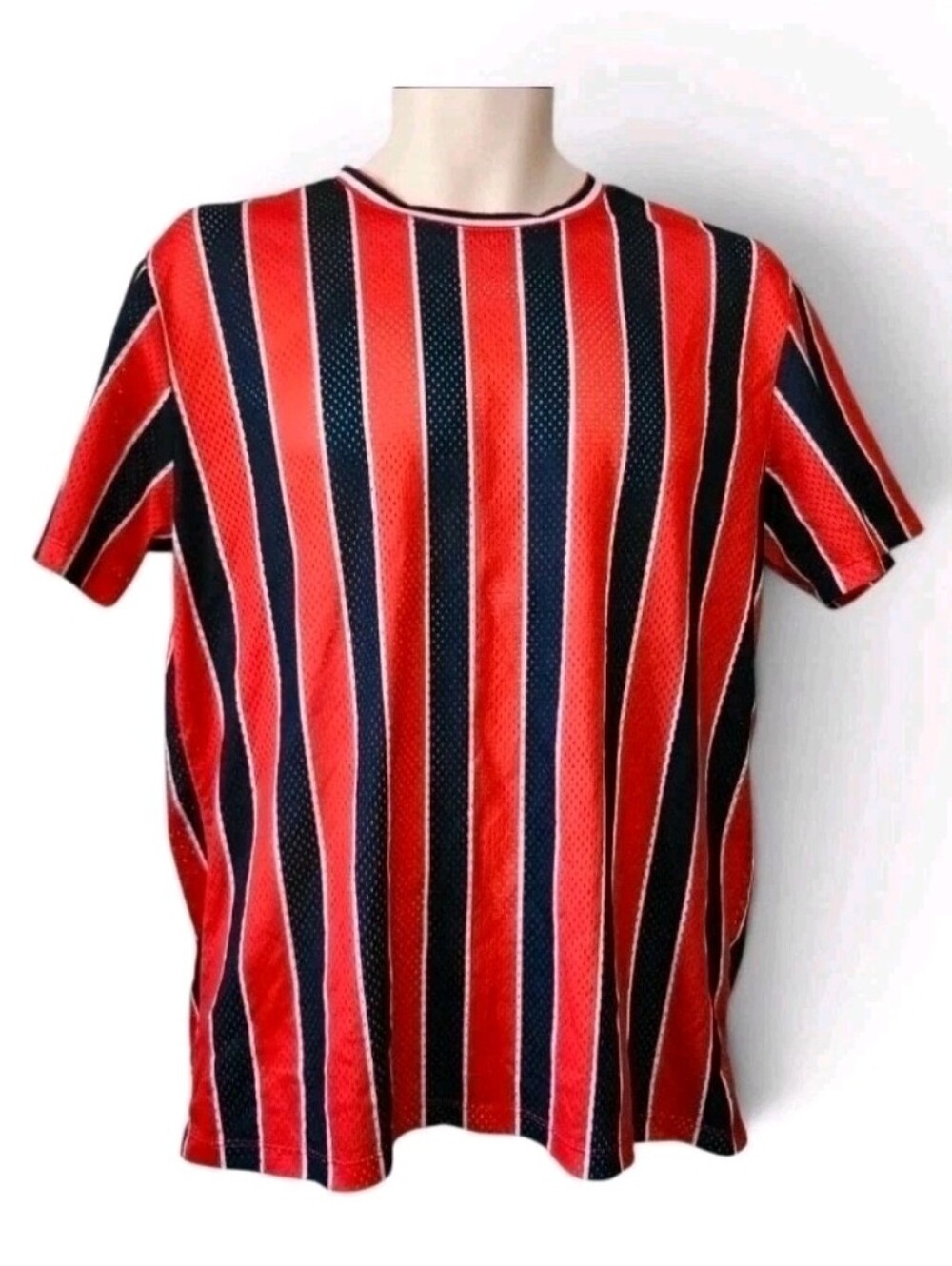 Forever 21 Men Size‎ Small Red & Navy Striped Mesh T-Shirt NWOT Streetwear
